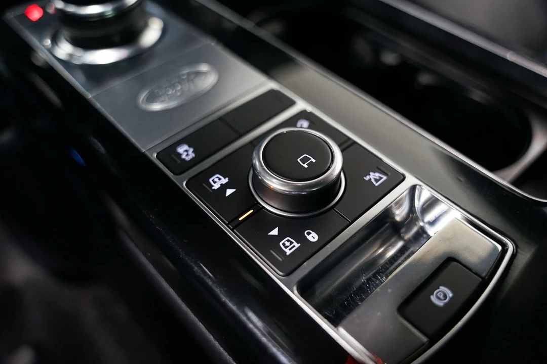 2021 Land Rover Range Rover L405 - Image 17 of 21