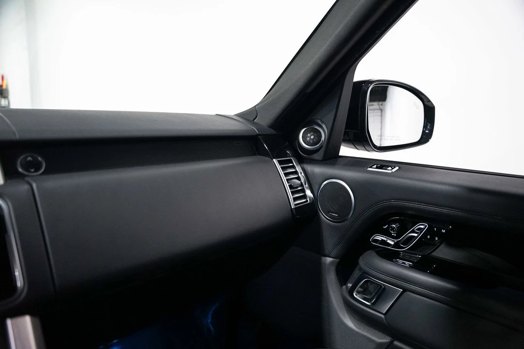2021 Land Rover Range Rover L405 - Image 17 of 31