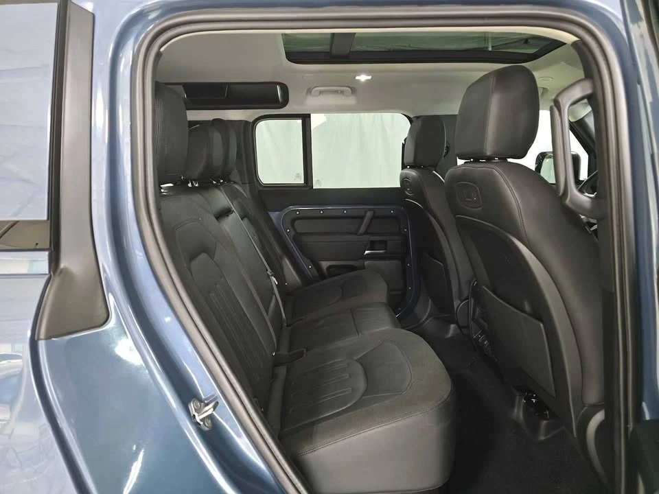2021 Land Rover Defender L663 - Image 11 of 18