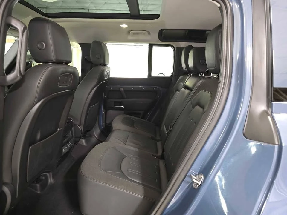 2021 Land Rover Defender L663 - Image 15 of 18