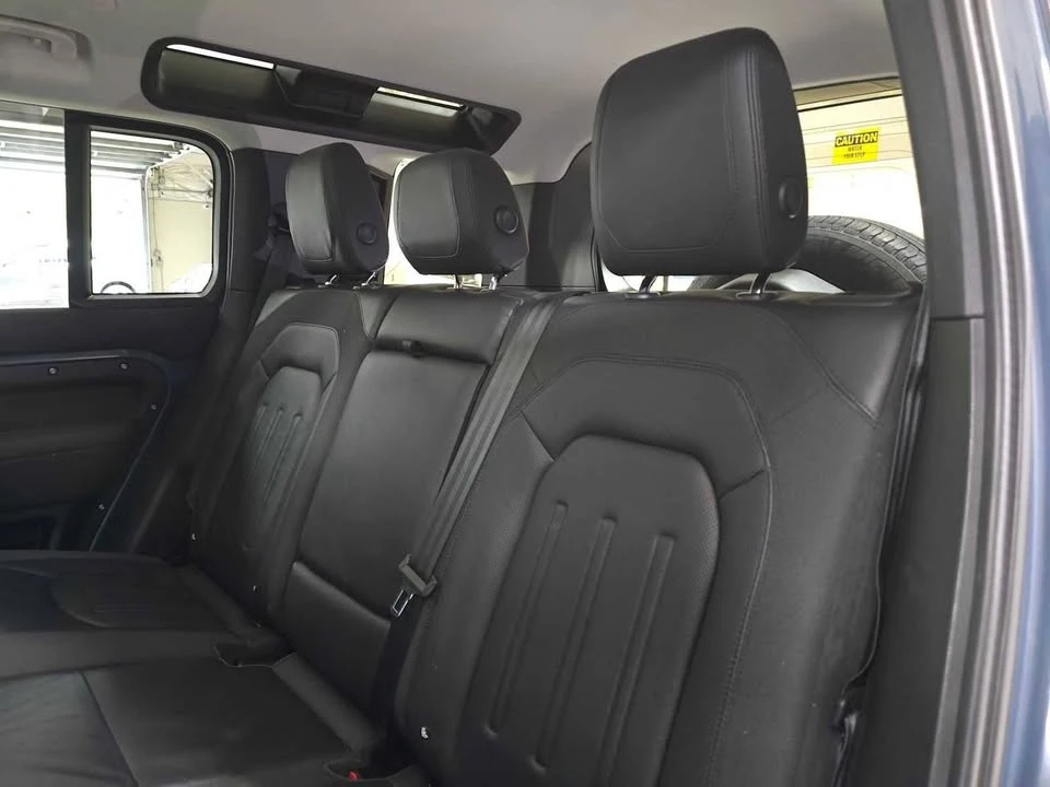 2021 Land Rover Defender L663 - Image 16 of 18