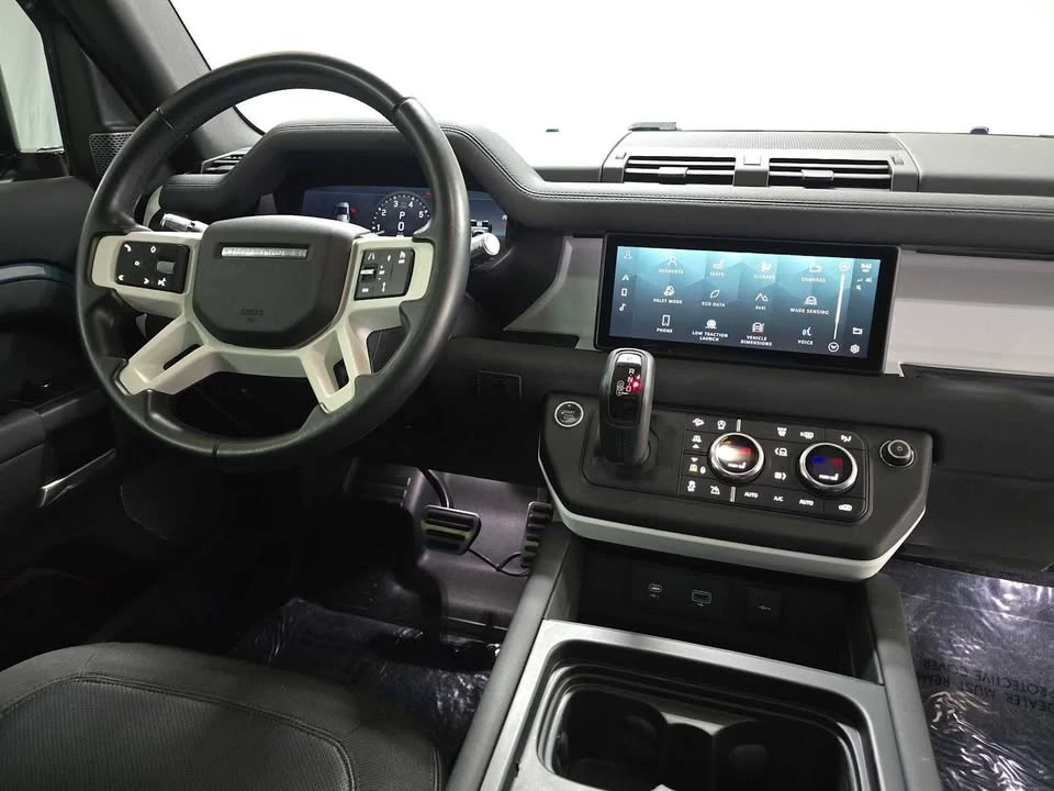2021 Land Rover Defender L663 - Image 10 of 18