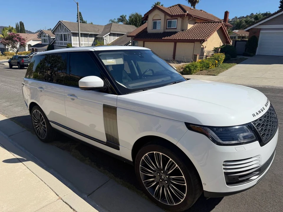 2021 Land Rover Range Rover L405 - Image 2 of 9