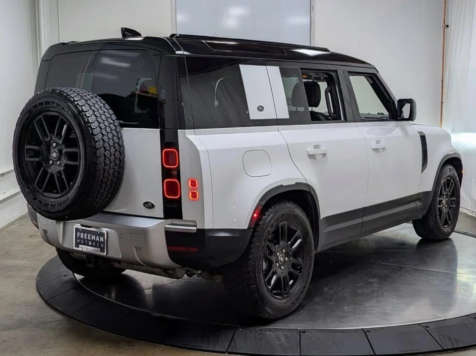 2021 Land Rover Defender L663 - Image 9 of 20