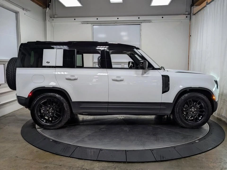 2021 Land Rover Defender L663 - Image 10 of 20
