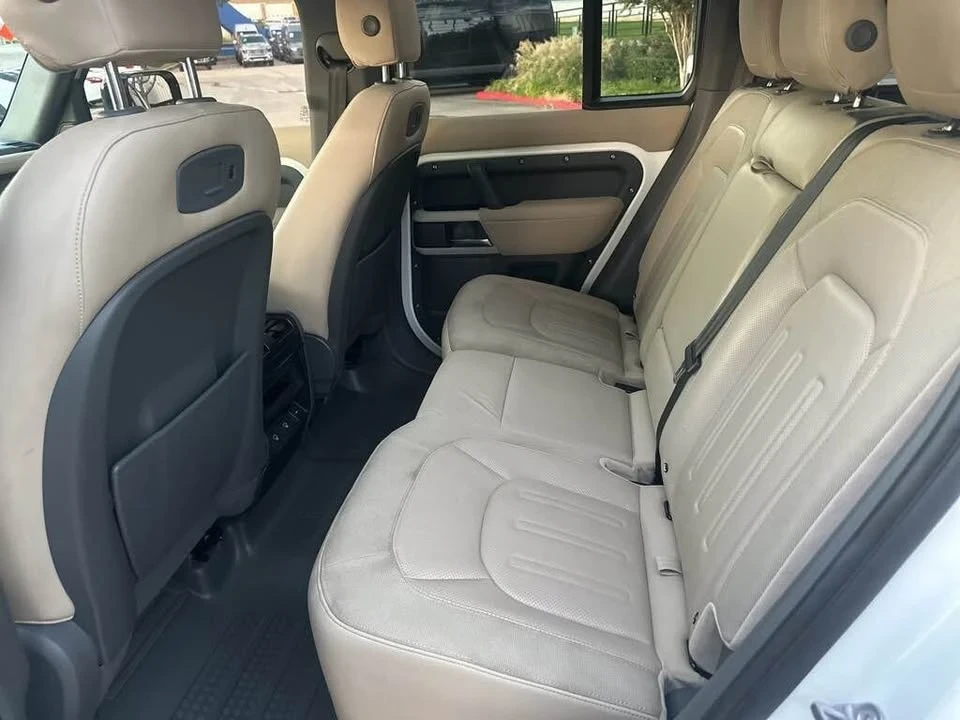 2021 Land Rover Defender 110 - Image 9 of 9
