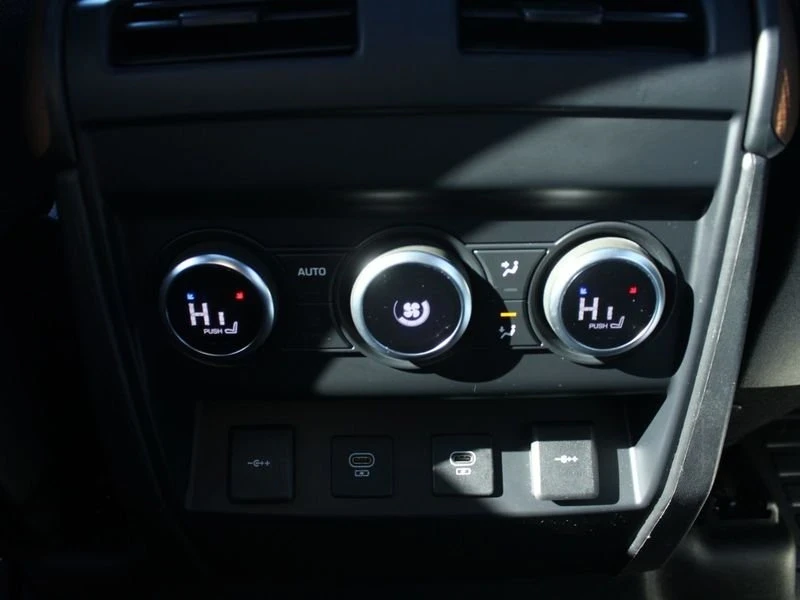 2021 Land Rover Defender L663 - Image 17 of 20