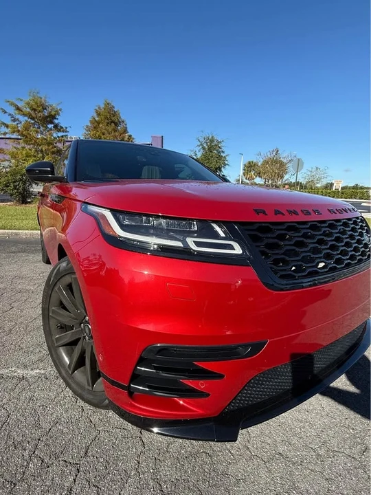 2021 Land Rover Range Rover Velar - Image 2 of 17