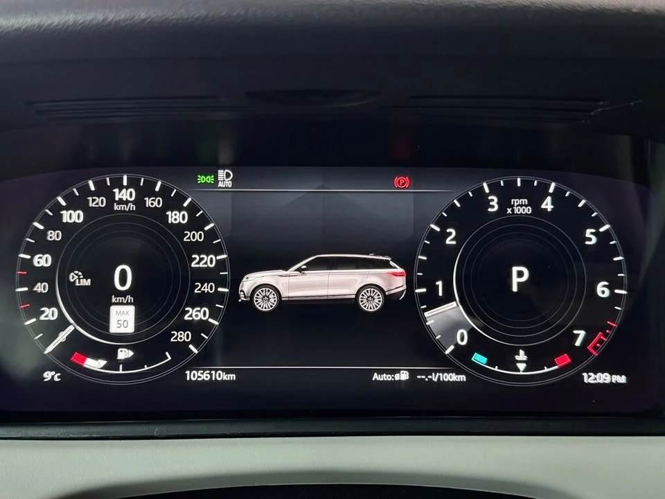 2021 Land Rover Range Rover Velar - Image 14 of 18