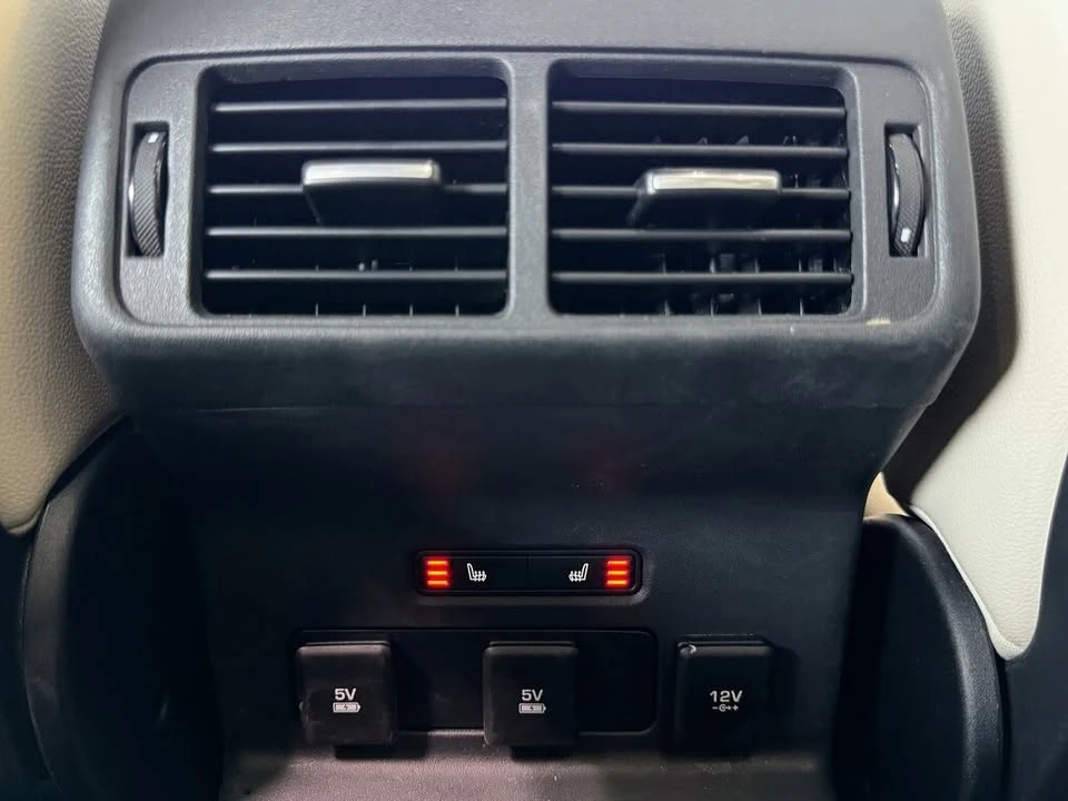 2021 Land Rover Range Rover Velar - Image 17 of 18