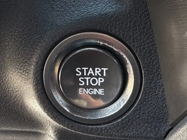 2021 Lexus ES 7th Gen - Image 18 of 19