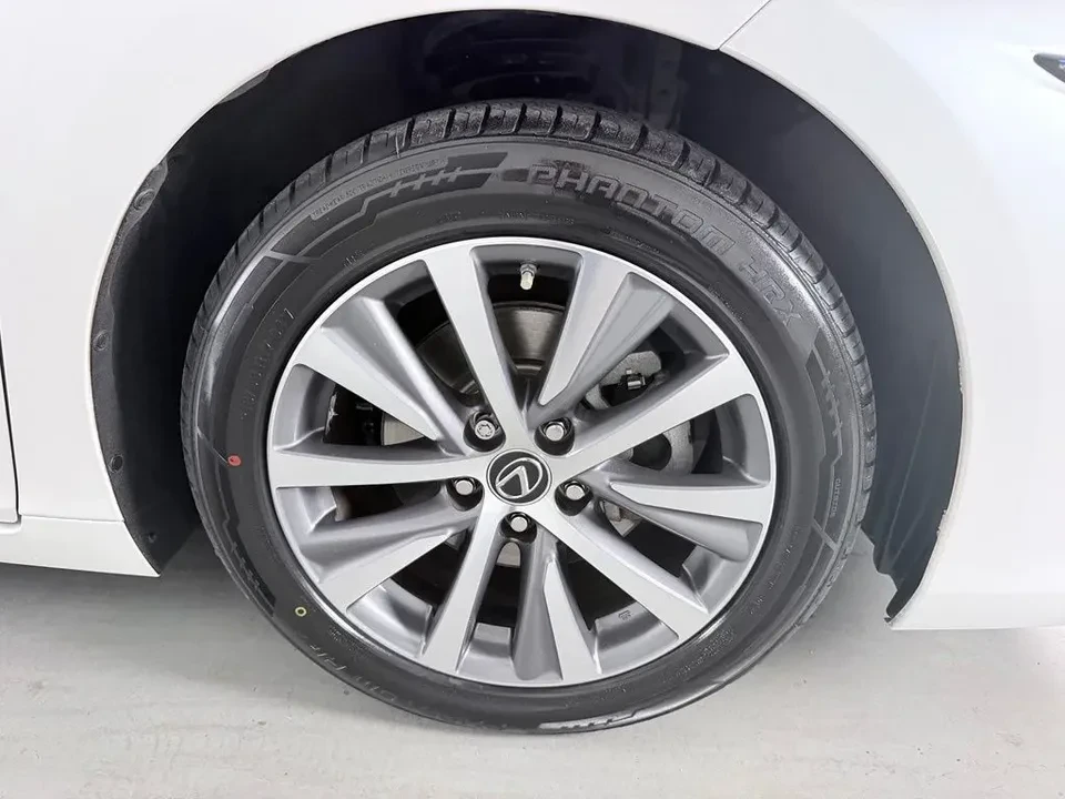 2021 Lexus ES 7th Gen - Image 7 of 13