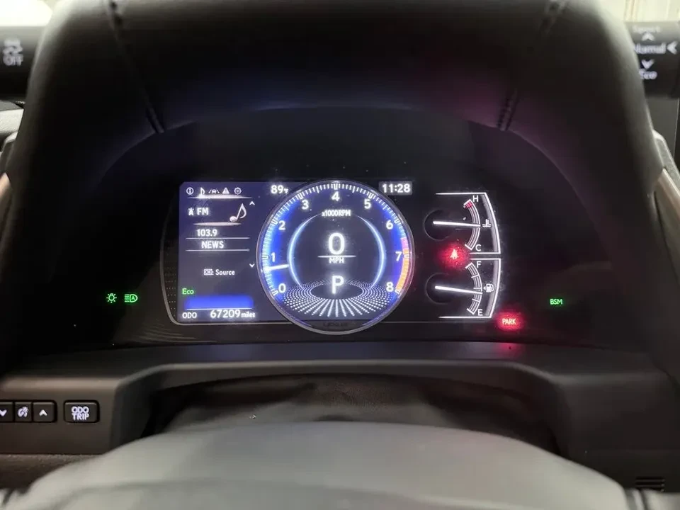 2021 Lexus ES 7th Gen - Image 9 of 13
