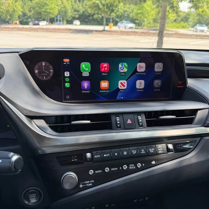 2021 Lexus ES 7th Gen - Image 15 of 16