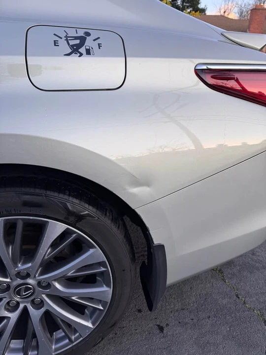 2021 Lexus ES 7th Gen - Image 12 of 20