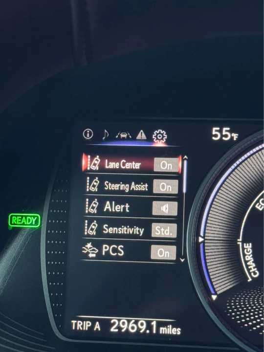 2021 Lexus ES 7th Gen - Image 19 of 20