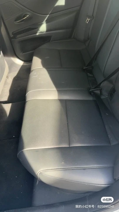 2021 Lexus ES 7th Gen - Image 4 of 7