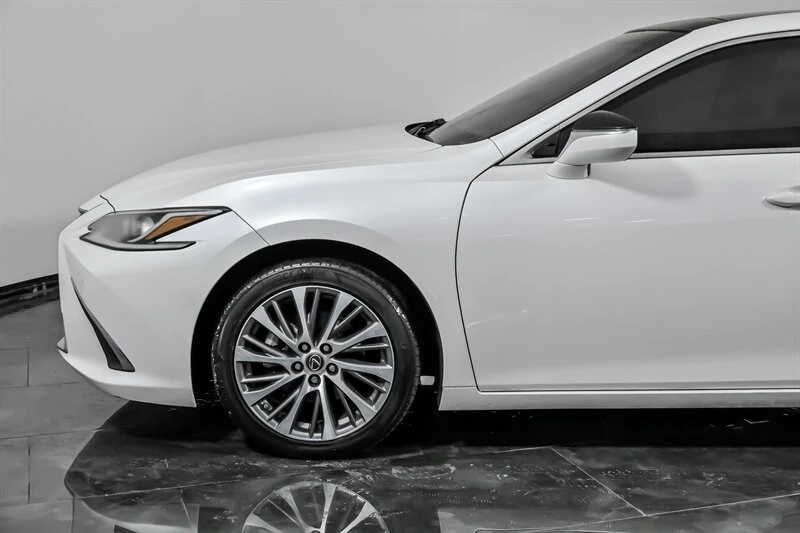 2021 Lexus ES 7th Gen - Image 6 of 21
