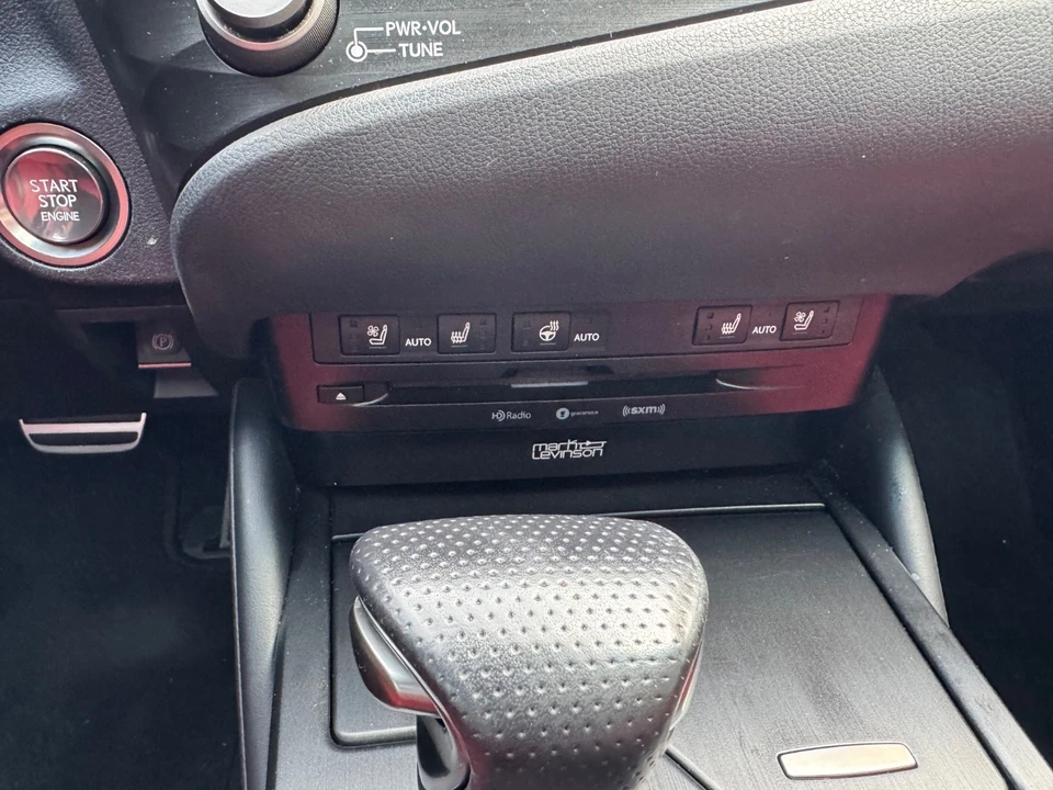 2021 Lexus ES 7th Gen - Image 9 of 21