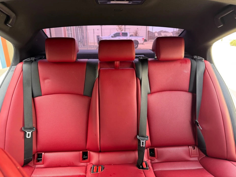 2021 Lexus ES 7th Gen - Image 13 of 21