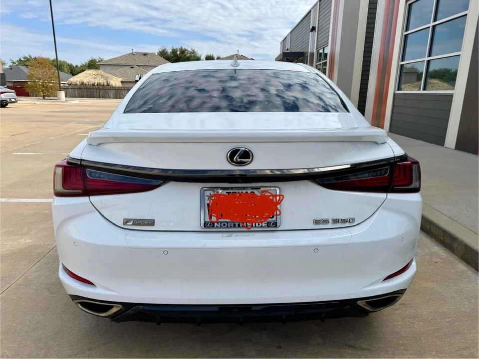 2021 Lexus ES 7th Gen - Image 5 of 21