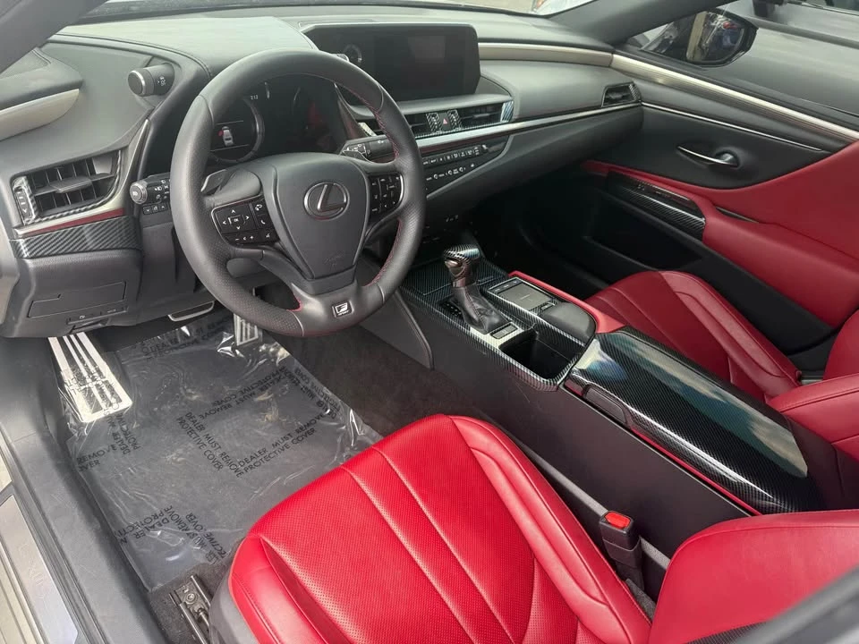 2021 Lexus ES 7th Gen - Image 13 of 13