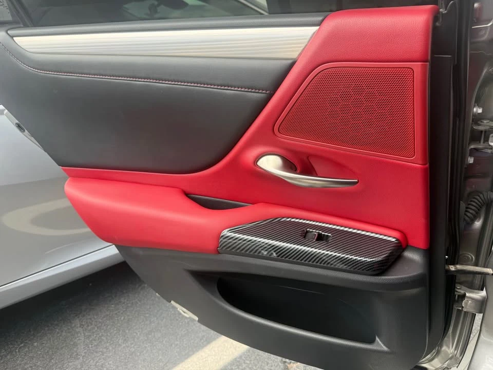 2021 Lexus ES 7th Gen - Image 9 of 13