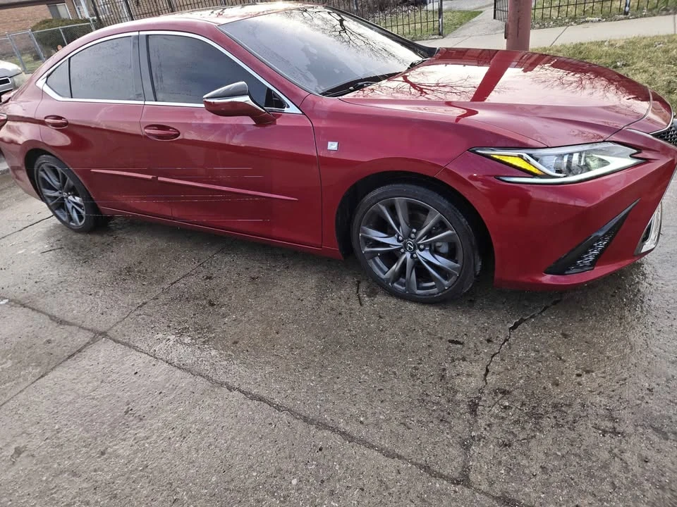 2021 Lexus ES 7th Gen - Image 4 of 5