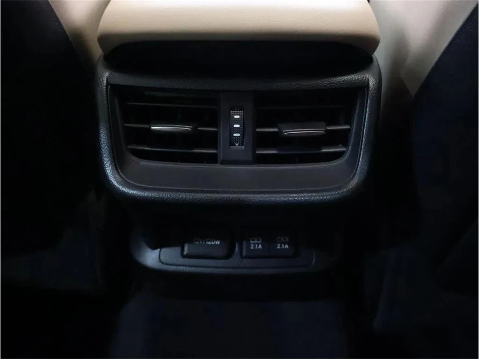 2021 Lexus ES 7th Gen - Image 28 of 31