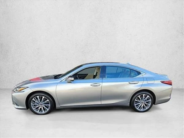 2021 Lexus ES 7th Gen - Image 8 of 21