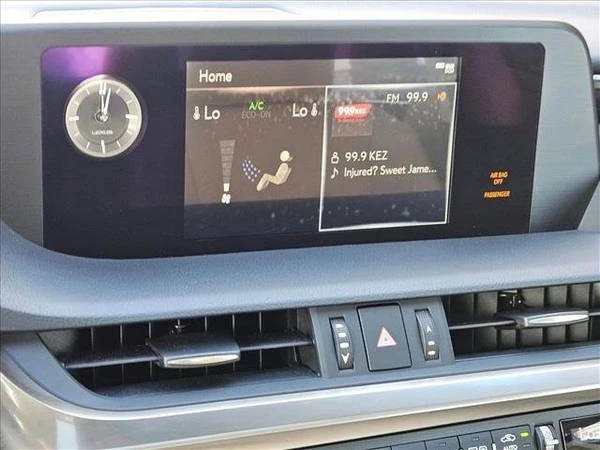 2021 Lexus ES 7th Gen - Image 13 of 21