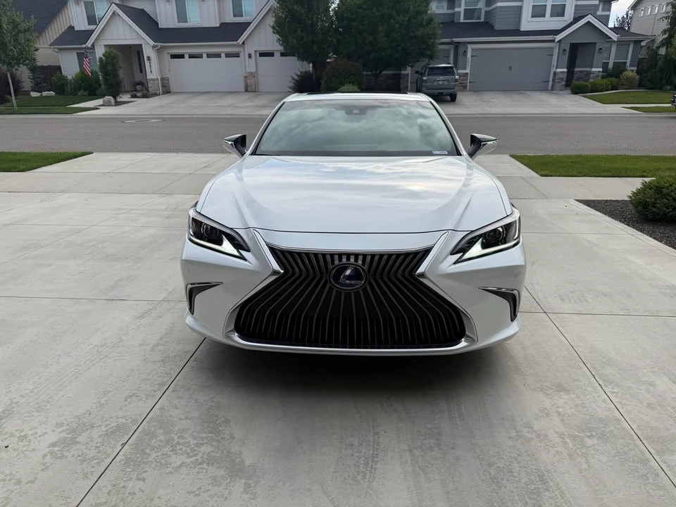 2021 Lexus ES 7th Gen - Image 3 of 6