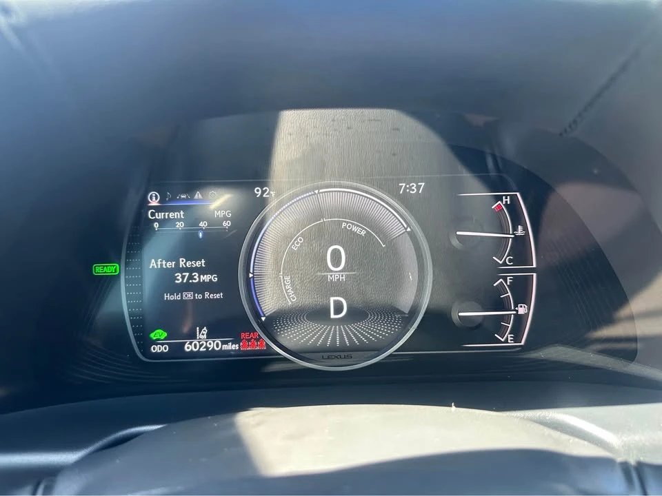 2021 Lexus ES 7th Gen - Image 8 of 9