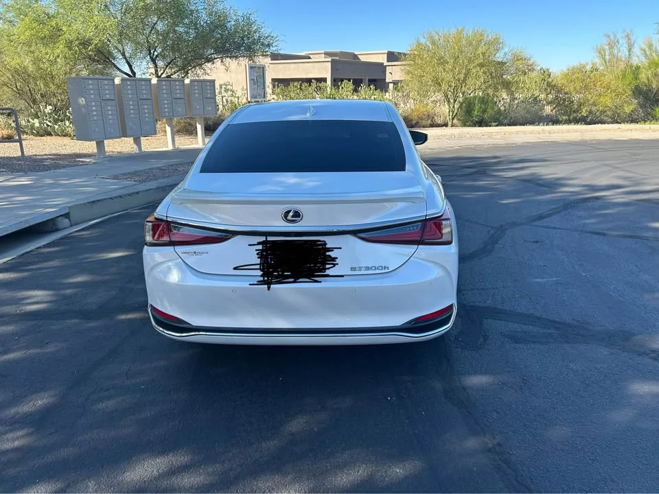 2021 Lexus ES 7th Gen - Image 7 of 11