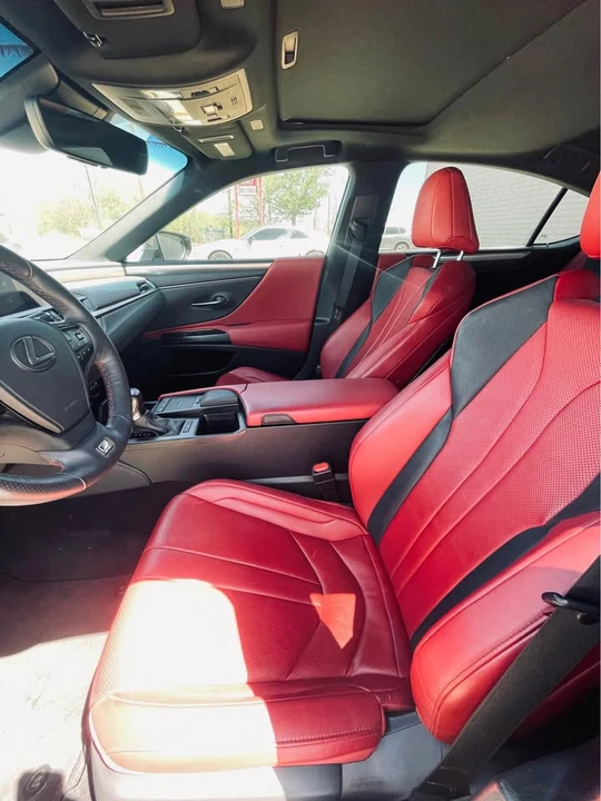 2021 Lexus ES 7th Gen - Image 3 of 5