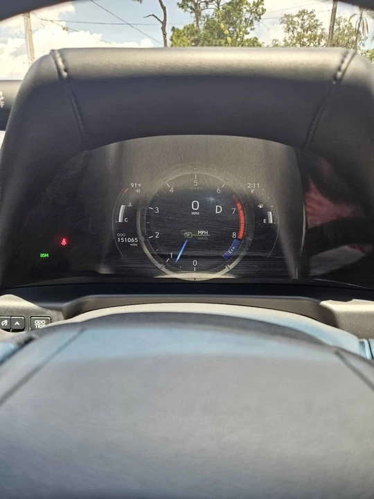 2021 Lexus ES 7th Gen - Image 12 of 13