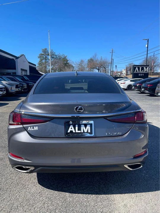 2021 Lexus ES 7th Gen - Image 3 of 6