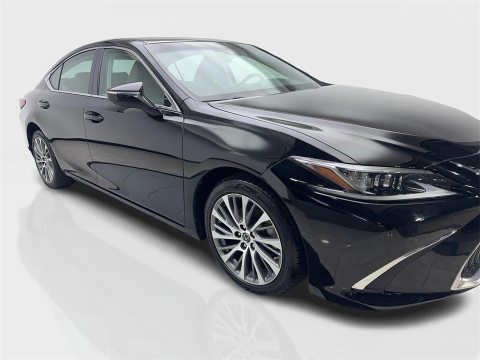 2021 Lexus ES 7th Gen - Image 12 of 12