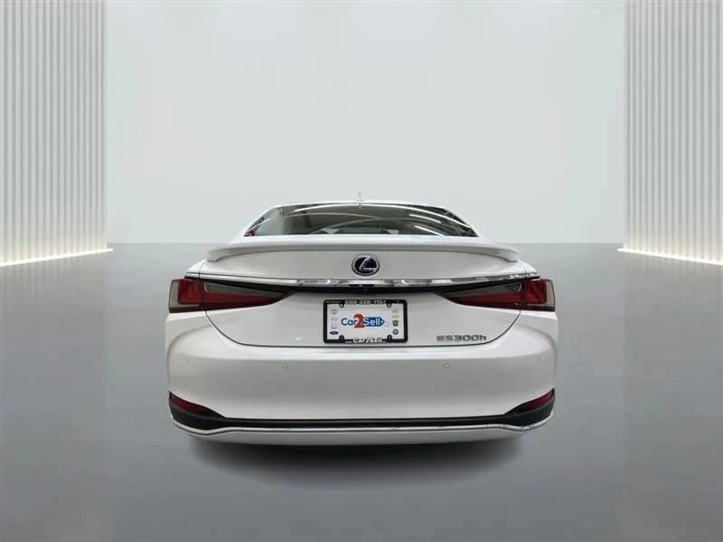 2021 Lexus ES 7th Gen - Image 4 of 12