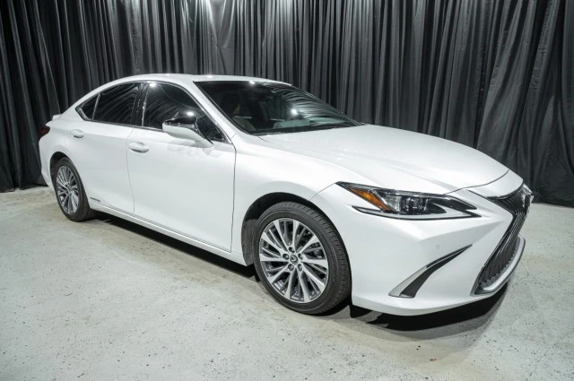 2021 Lexus ES 7th Gen - Image 3 of 12
