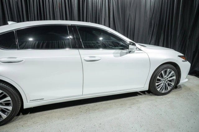 2021 Lexus ES 7th Gen - Image 4 of 12