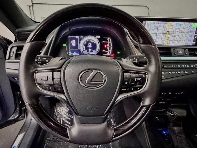2021 Lexus ES 7th Gen - Image 29 of 31