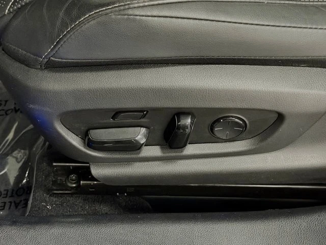 2021 Lexus ES 7th Gen - Image 27 of 31