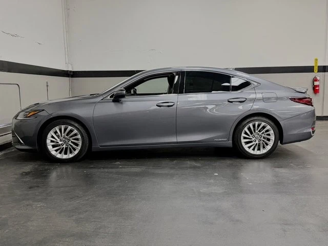 2021 Lexus ES 7th Gen - Image 9 of 31