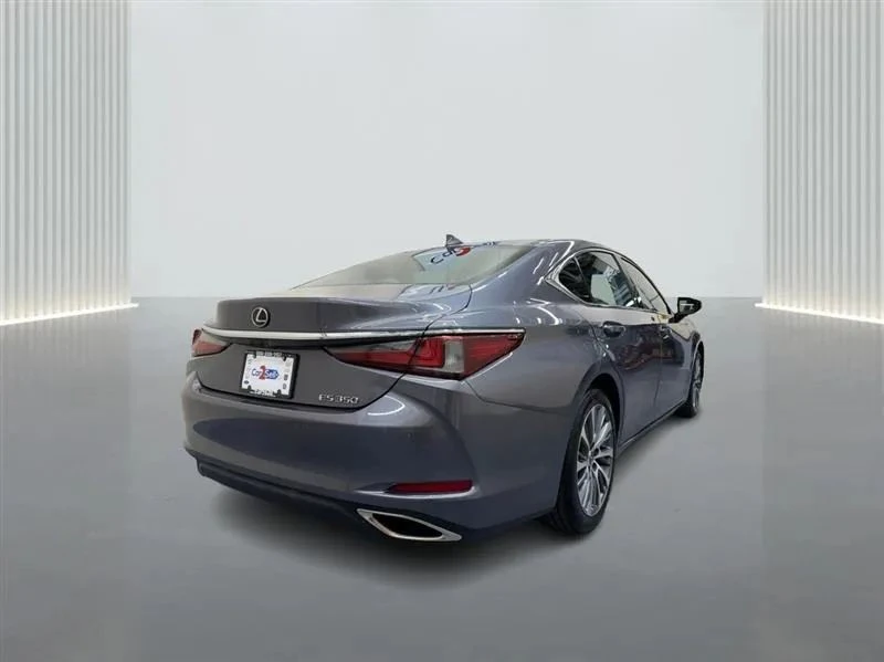 2021 Lexus ES 7th Gen - Image 5 of 12