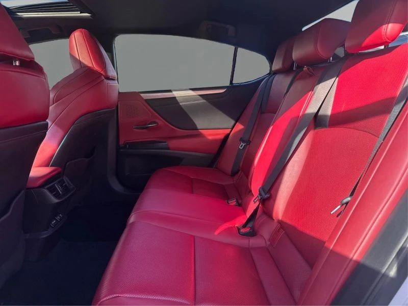 2021 Lexus ES 7th Gen - Image 10 of 12