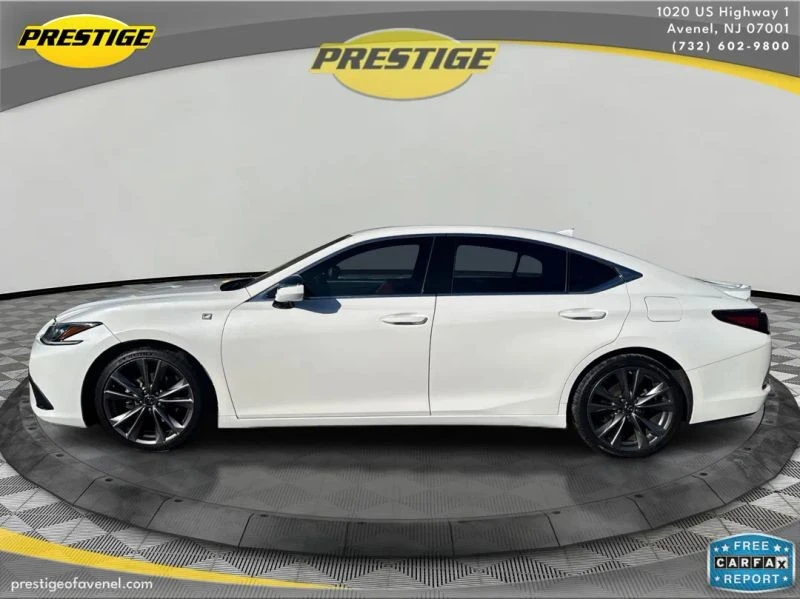 2021 Lexus ES 7th Gen - Image 8 of 12