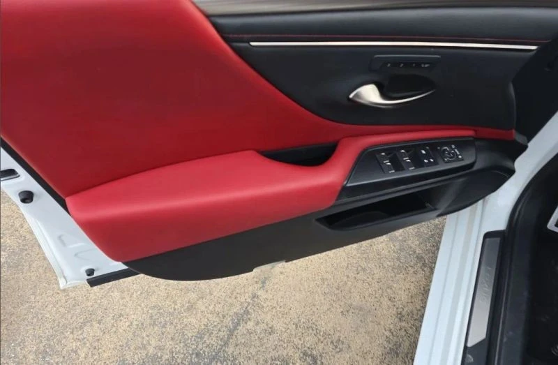 2021 Lexus ES 7th Gen - Image 4 of 11