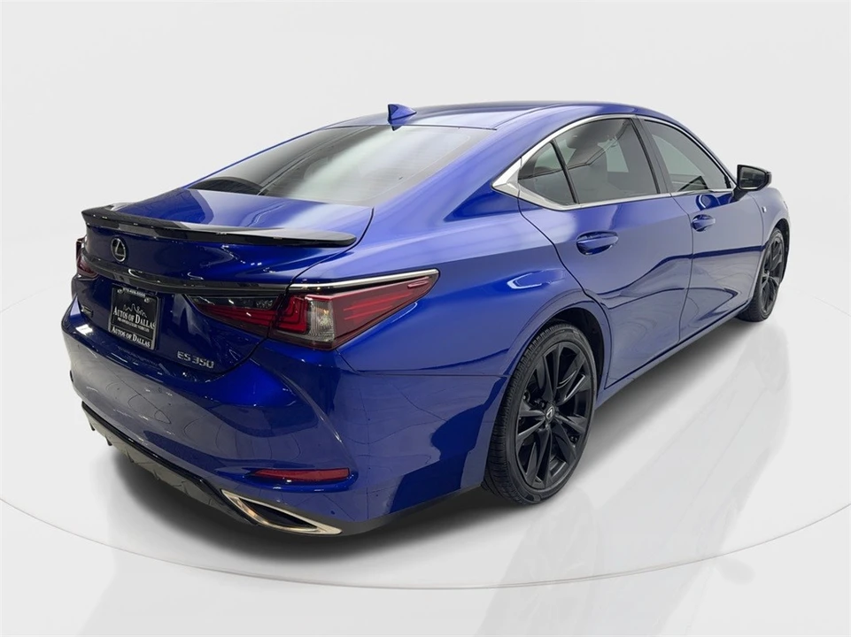 2021 Lexus ES 7th Gen - Image 6 of 12
