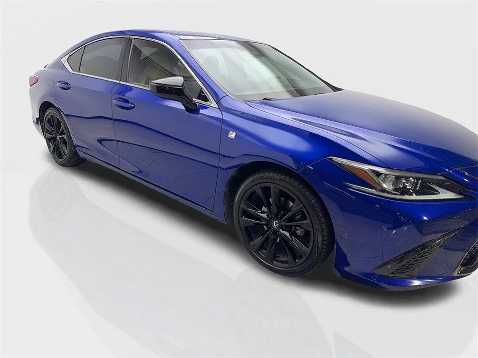 2021 Lexus ES 7th Gen - Image 12 of 12